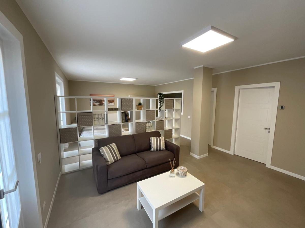 Casa Il Cedro Apartment Вербания Екстериор снимка