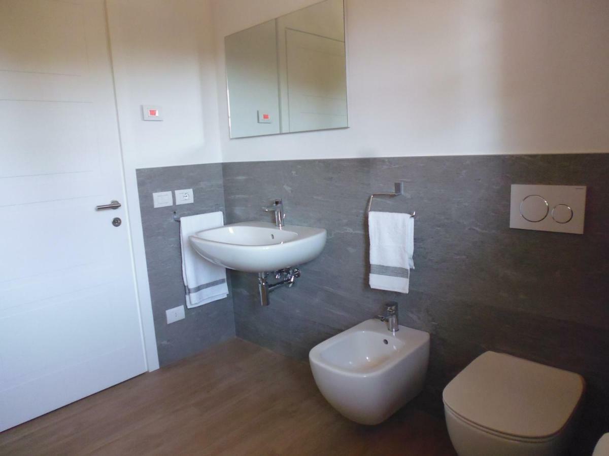 Casa Il Cedro Apartment Вербания Екстериор снимка
